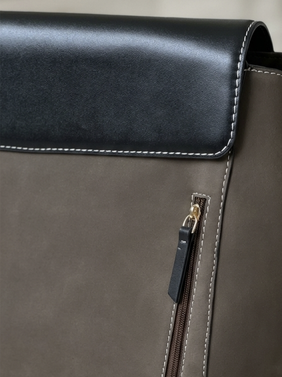 The Metropolitan Tote - Brown